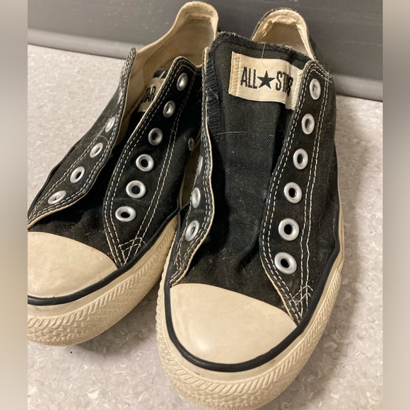 Black Worn-In Converse - No Laces - Ladies 6.5 - Picture 1 of 6